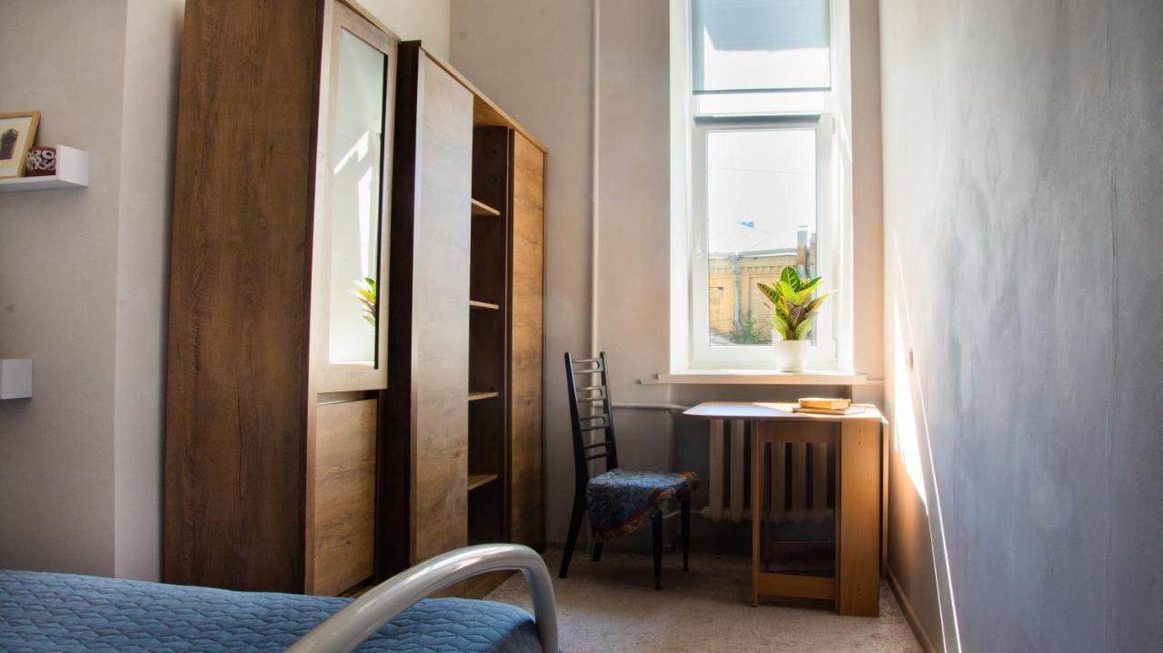 Entire 2-Bedroom Authentic Flat Kiev Exterior foto